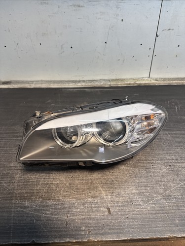 Front headlight passenger - front, left