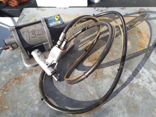 Hydraulic riveter rivet gun - riveter,