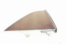 Rear window right rear window