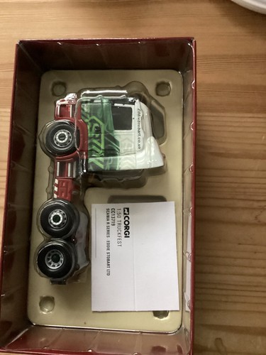 Corgi trucks - 1.50,