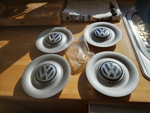 Alloy wheel centres - vw, of