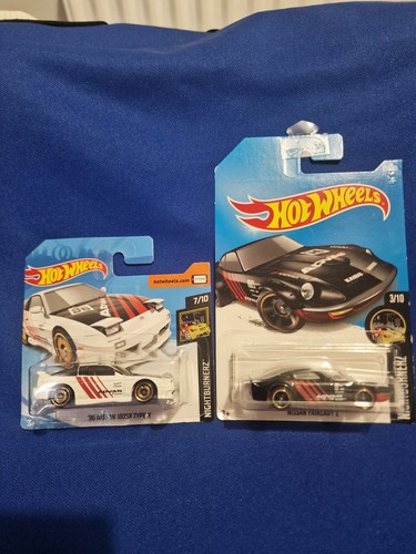 Hot wheels advan racing cars - hot,