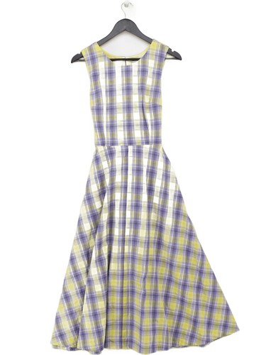 Emily and fin line - fin, midi