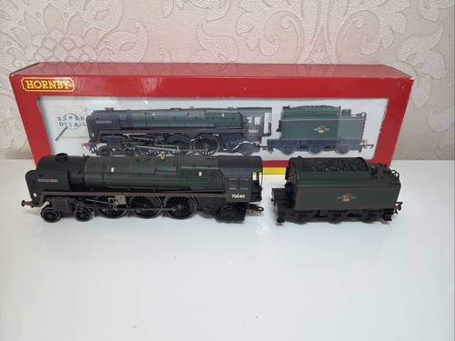 Hornby r2180 britannia - hornby,