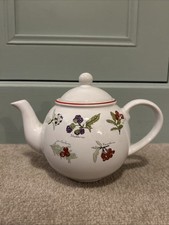 Arthur wood ‘Wild berries’ Teapot For 2. Good And Clean.