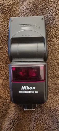 Nikon speedlight 600 flash - nikon,