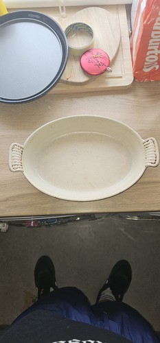 Creuset shallow stone ware - creuset,