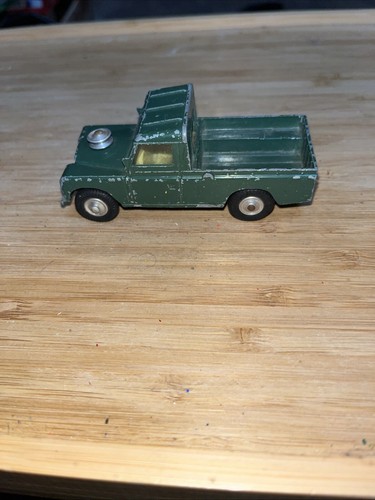 Used corgi toys land - used,