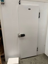Walk-in freezer, 1.8 m x 1.2