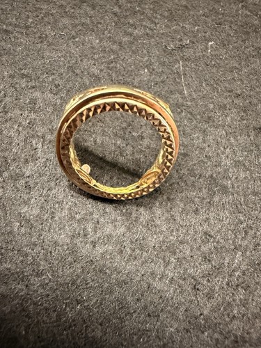 9ct yellow gold - 9ct, half