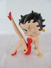 Betty Boop with 'Leg up' King