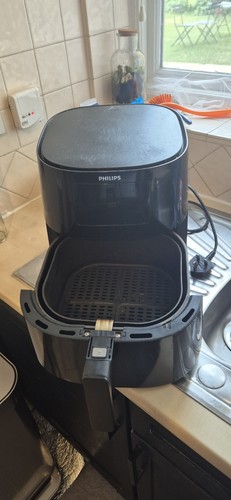 Philips essential air fryer - air,