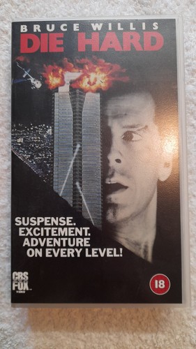 Die hard starring bruce - ,
