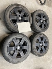 VW BEETLE BLACK ALLOY WHEELS