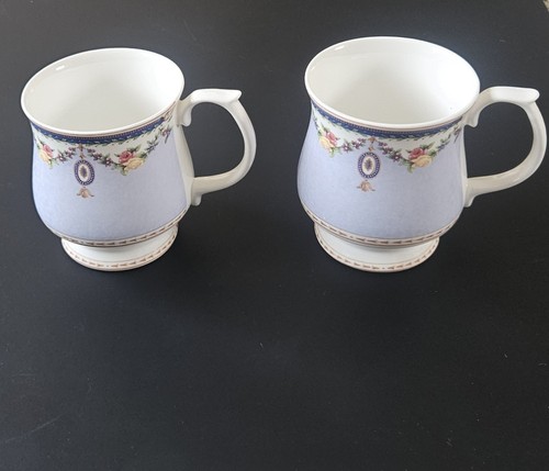 Pair queens england mugs - england,