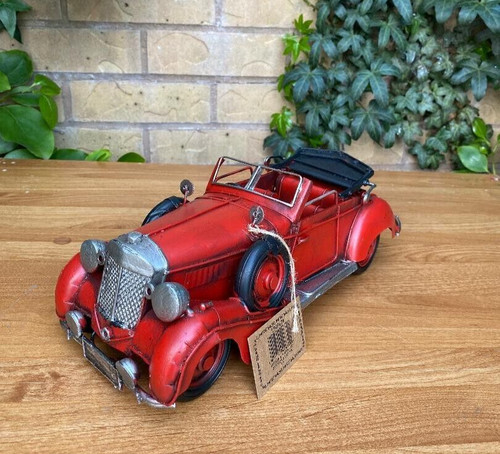 Metal tin model - metal,