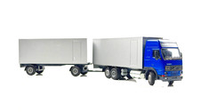 CONRAD 1/50 SCALE - VOLVO GLOBETROTTER XL BLUE/SILVER RIGID & TRAILER BOXED