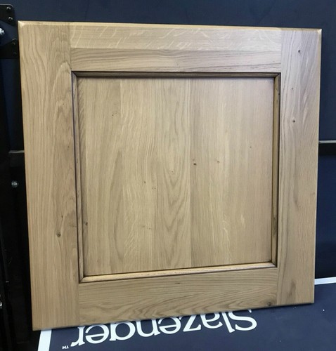Short 600mm oak shaker kitchen - shaker,