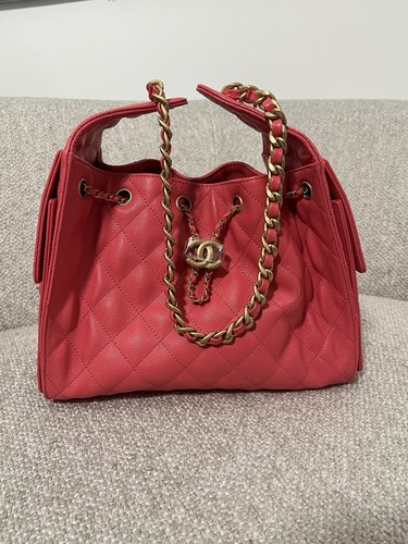 Chanel small handbag - chanel,