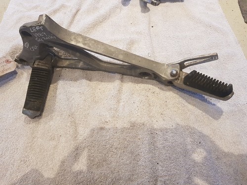 Suzuki gsx 550 left - left, footrest