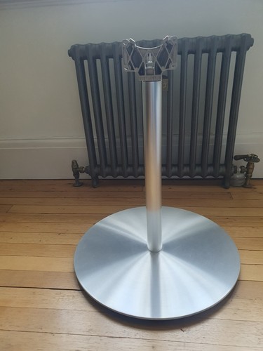 Loewe universal stand - universal,