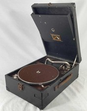 HMV 101 PICNIC SUITCASE