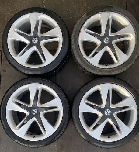 Vauxhall astra sports tourer - j,