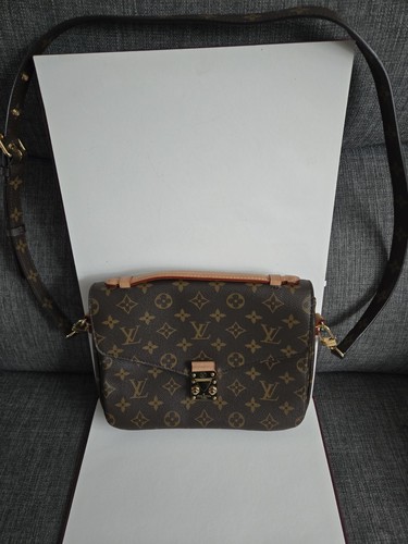 Louis vuitton pochette metis - vuitton,