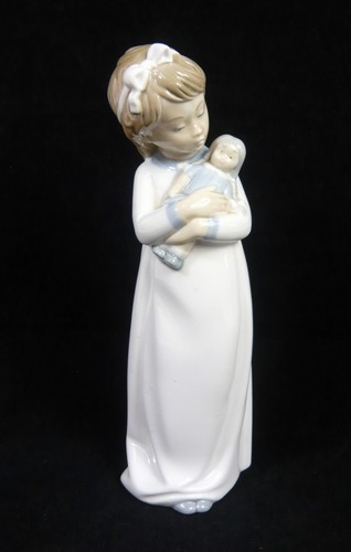 Vintage nao lladro ready for - nao,