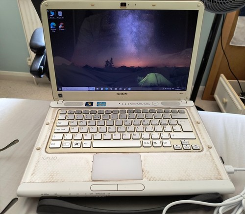 Sony vaio vpcca2z0e laptop - vaio, 14"