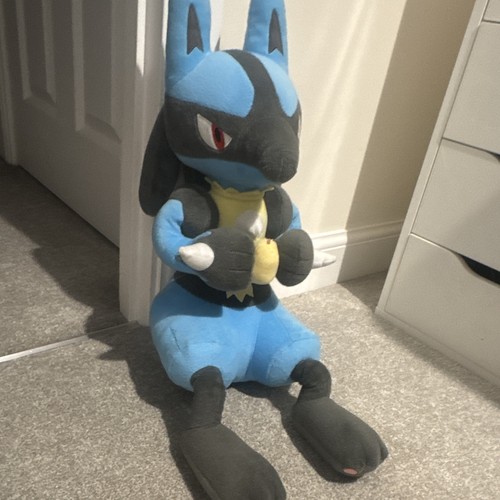 Rare lucario banpresto - lucario,