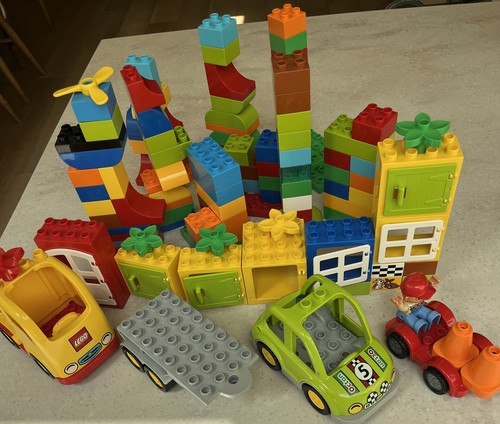 Boxed duplo approx random - duplo,