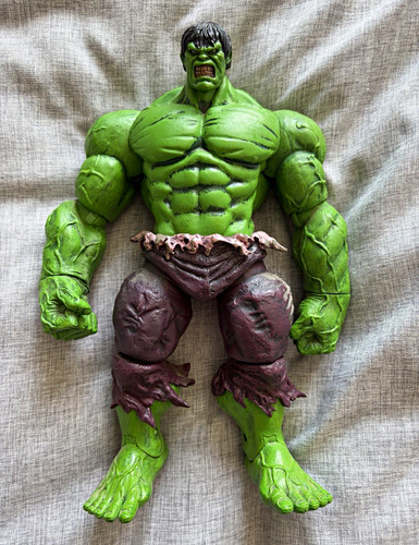 Marvel select hulk figure - hulk,