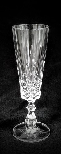 Champagne flutes laurie by - 7,