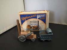 B620-VINTAGE BENBROS QUALITOY