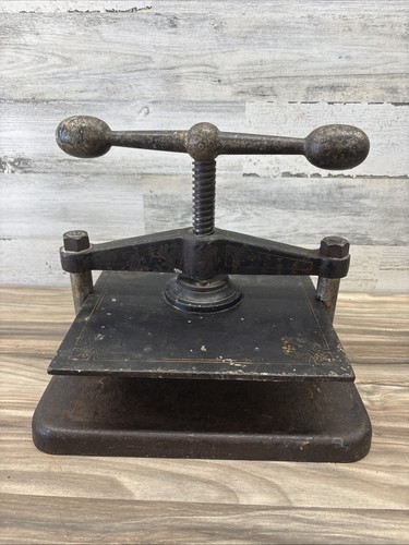 Working 19th century - century, antique