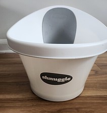 Shnuggle Baby Bath with Bum Bump Support and Cosy Foam Back Rest