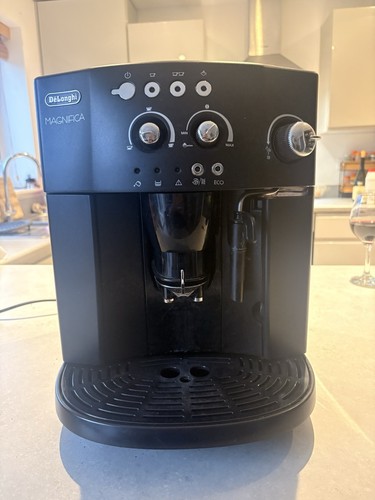 Delonghi magnifica esam4000 - delonghi,