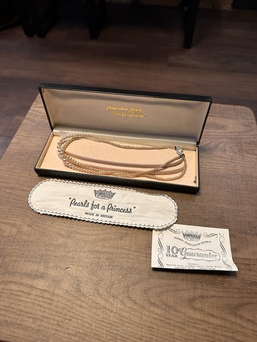 Vintage 1950s pompadour - 1950s,