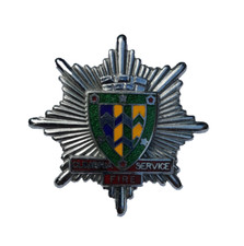 OBSOLETE CUMBRIA FIRE SERVICE CAP BADGE