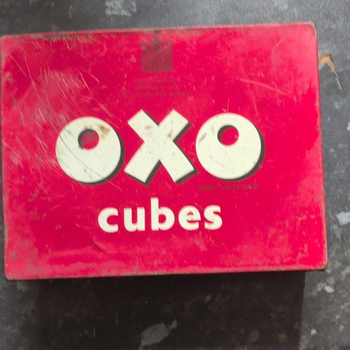 Oxo cubes vintage red metal - vintage,