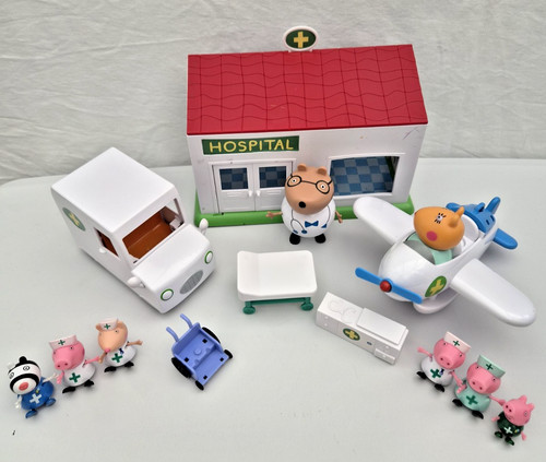 Peppa pig medical centre - pig,