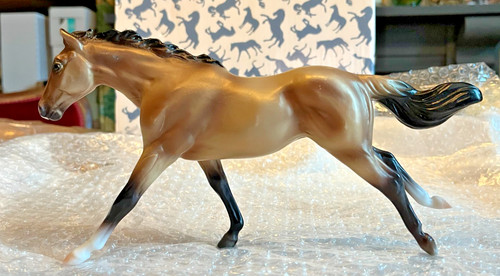 Breyer bella 2017 horse of - ,