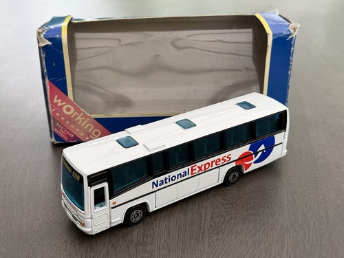 Corgi ty84103 plaxton - corgi,