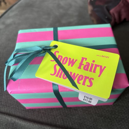 Lush snow fairy showers gift - lush,