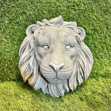 Large Lion Head Concrete Wall