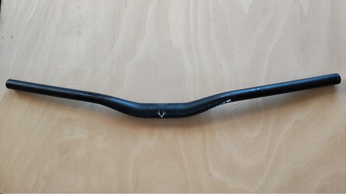 Whyte handlebars 685mm used - whyte,