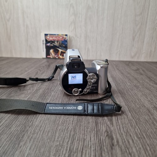 Konica minolta dimage - z2, 4mp