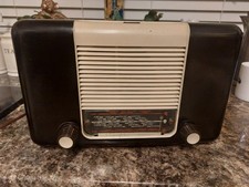 Stella ST107U Bakelite Radio.