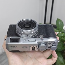 FUJIFILM Fuji X100S Silver